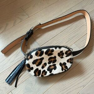 Leopard print belt bag/ crossbody chain bag